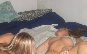 mall upskirt - mall teen upskirt