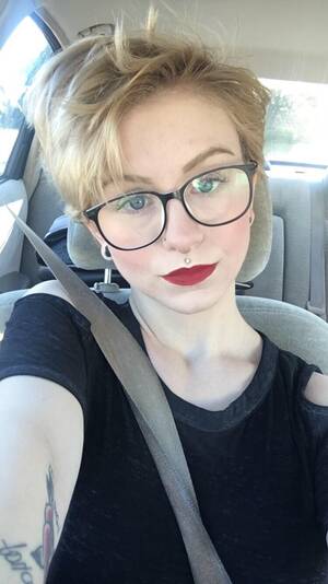 Blonde Hair Glasses Porn - Blonde short hair hipster with glasses | MOTHERLESS.COM â„¢