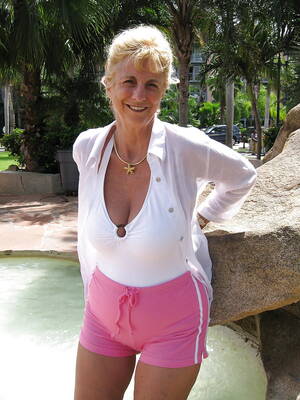 Beautiful Blonde Granny Porn - Non-nude breathtakingly beautiful blonde granny Porn Pictures, XXX Photos,  Sex Images #3783789 - PICTOA