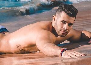 Calypso Gay Porn - Joelma's former dancer left the band to perform in gay porn movies