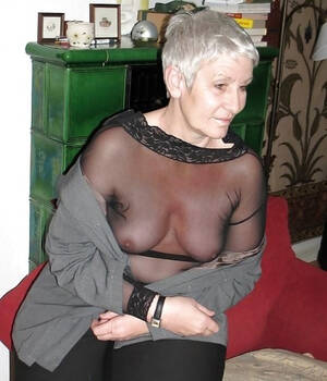 Nasty Old Woman Porn - Naughty nasty old women xxx - MatureAmateurPics.com