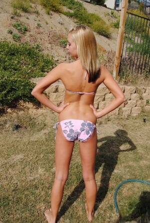 amateur teen bikini - Teen Blonde Bikini Porn Pics & XXX Photos - LamaLinks.com