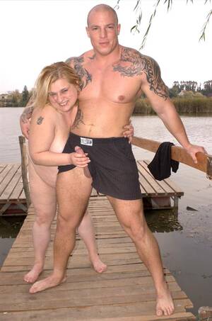 Blonde Bbw Babe Porn - Blonde BBW babe shows off her huge belly and spread her thick thighs wide  to welcome dick shoving