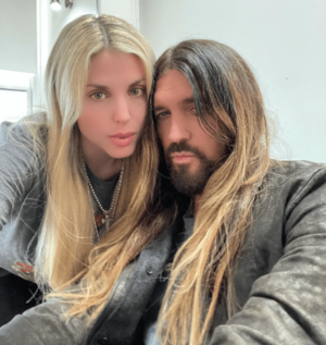 Billy Ray Cyrus Pussy - Grammy winner confirms marriage to sports agent at comedy show: More star  weddings of 2023 | Gallery | Wonderwall.com