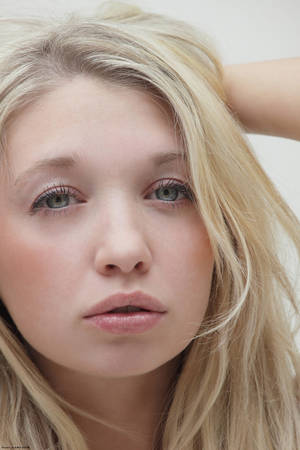 Blonde Mina Porn - Lovely face blonde bimbo on high heels will - XXX Dessert - Picture 13