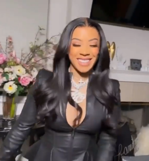 black pornstar keyshia cole - She Look TF Good': Keyshia Cole Goes All Black for New Hairstyle