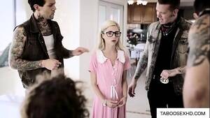 gangster girls getting fucked - Virgin skinny girl fucked by gangsters - XVIDEOS.COM