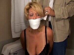 Mature Bondage - Mature Bondage porn videos at Xecce.com