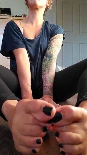 feet nail polish - Watch black nail polish foot tease - Feet, Soles, Foot Fetish Porn -  SpankBang