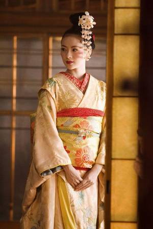 japanese geisha movie - Memoirs of a Geisha, 2005 - Colleen Atwood's period costumes for this World  War IIâ€“era drama set in Japan won the designer her second award.
