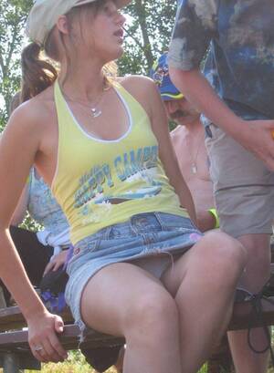 blogger upskirt - Upskirt Blogs - Funny Games Adult