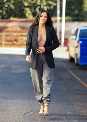 Megan Fox Xxx Captions - Megan Fox goes braless in stunning new photoshoot after packing on the PDA  with boyfriend Machine Gun Kelly | The US Sun