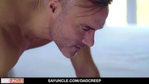 Big Dick Hardcore Gay Porn - Hot big dick stepdad and his teen Stepson hardcore gay sex - DadCreep -  XVIDEOS.COM