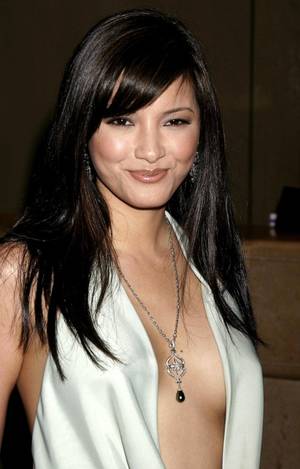 Asian Star Kelly Hu - Kelly Hu, one of the best looking Asian women in Hollywood