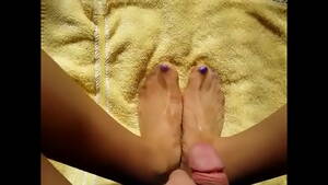 cummy painted toes - Nude Nylon Pantyhose Cum on Feet Painted Toenails - XVIDEOS.COM