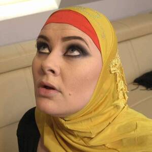 Busty Hijab Porn - busty hijab girl | Czech Executor