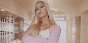 Ariana Grande Black Porn - Instagram: Ariana Grande supera en la red a Selena Gomez