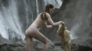 Alyssa Sutherland Fakes Porn - Naked Alyssa Sutherland in Vikings < ANCENSORED