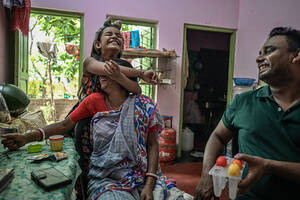 Mother Forced Sex Porn - Opinion | Human Trafficking May be Strong, but a Mother's Love Is Stronger  - The New York Times