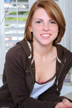 Aubrey Belle - Aubrey Belle Nude XXX Pics - PornPics.com