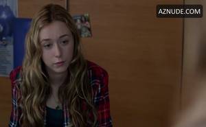 india ennenga naked - SOPHIE LOWE in The Returned