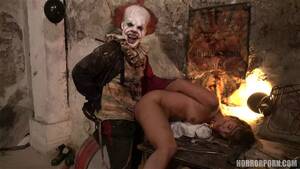 Clown Torture Porn - Clown Torture Porn | BDSM Fetish