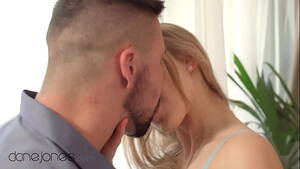 Beautiful Women Hard Core Porn - Beautiful Girl Hardcore Â· XNXX.com.se Free Porn Online! 3GP MP4 Mobile Sex  XXX Porno Videos!