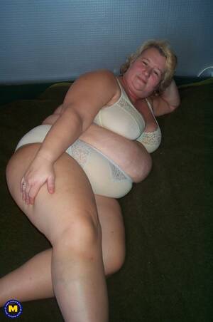 bbw mature amature - BBW mature amateur gang bang - Mature.nl