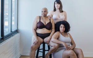 natural e cup tits - How Big is an E Cup?