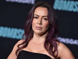 Alyssa Milano Sex - Alyssa Milano defends Joe Biden after sexual misconduct allegations |  Canoe.Com