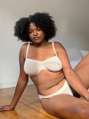 black dd cup tits - Bra-Size Calculator: How to Measure Your Bra Size at Home | Who What Wear UK