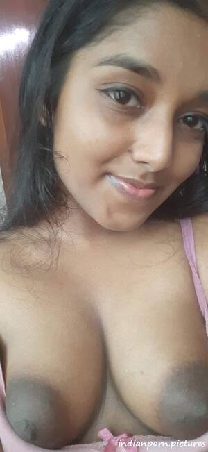 Indian Boobs - Desi hot south girl with small boobs - Indian Porn Pictures