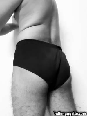 horny black nudists - Gay porn pics of a horny and hot naked man - Indian Gay Site