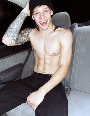 Liam Porn - The beauty of Liam flex gay porn