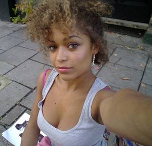 Antonia Thomas Sex Scene - Antonia Thomas