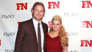 Ashlee Simpson Tina Porn - A Little R&R For Jessica Simpson And Eric Johnson