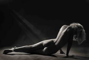 classic vintage retro erotica - Vintage Retro Nude Posterior Light Study Classic Black & - Etsy Finland