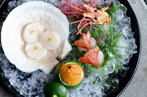 live asian food - Food