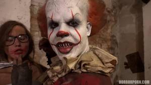 Extreme Clown Porn - IT is a clown â€“ Horror Porn 19. Horrorporn.com (2045 Mb)