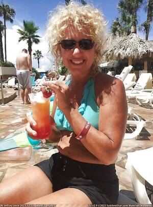 milf at nude beach - Pic. #Tits #Amateur #Nude #Cunt #Blonde #Milf #Slut #Whore #Sucking #Oral,  122630B â€“ Laura Mitchell