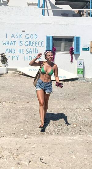 Genevieve Hannelius Porn - Genevieve Hannelius