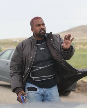 miley cyrus pussy web cam - Le partenaire de Kim Kardashian, Pete Davidson, rÃ©pond aux insultes de  Kanye West â€¢ Fernando Live News