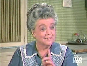 Aunt Bee Porn - And that's when Aunt Beeâ€¦whom we have established in previous Mayberry  Mondays segments is pure dagnasty evilâ€¦starts to formulate a nasty scheme  in that ...