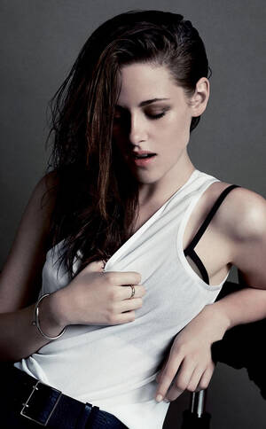 My Pussy Natalie Portman - Natalie Portman - Hive Queen - Chapter 6 - Silver2102 - Multifandom  [Archive of Our Own]