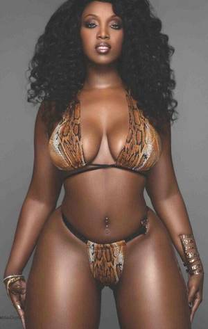 bomb ass ebony pussy - allabouttheass: â€œ Thickness is Goddesses' attribute â€