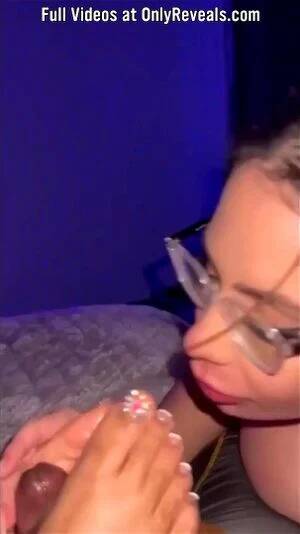 footjob blowjob threesome - Footjob Blowjob Threesome Porn - footjob & blowjob Videos - SpankBang