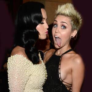 Miley Cyrus Katy Perry Porn - Miley Cyrus Reveals Katy Perry Is Her Oldest Friend in Hollywood