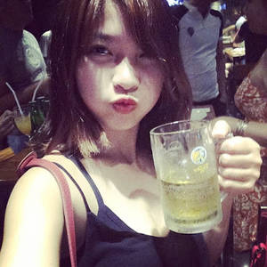 Hanoi Bar Girls Porn - I was in Hue for just 2 days on a stopover between Hanoi and Hoi An. I  thought it was a pleasant town, with a fun nightlife, a laid-back vibe, ...