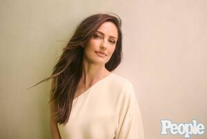 Minka Kelly Porn - Minka Kelly Opens Up About Reconciling with Her Mom