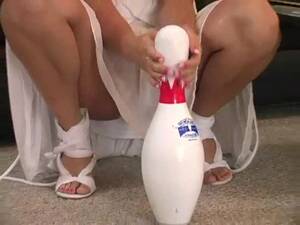 Bowling Pin - Bowling Pin Up Her Blonde Cunt : XXXBunker.com Porn Tube